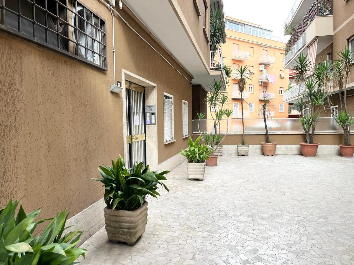 Paula Petra Vatican Apartments Rome Exterior photo