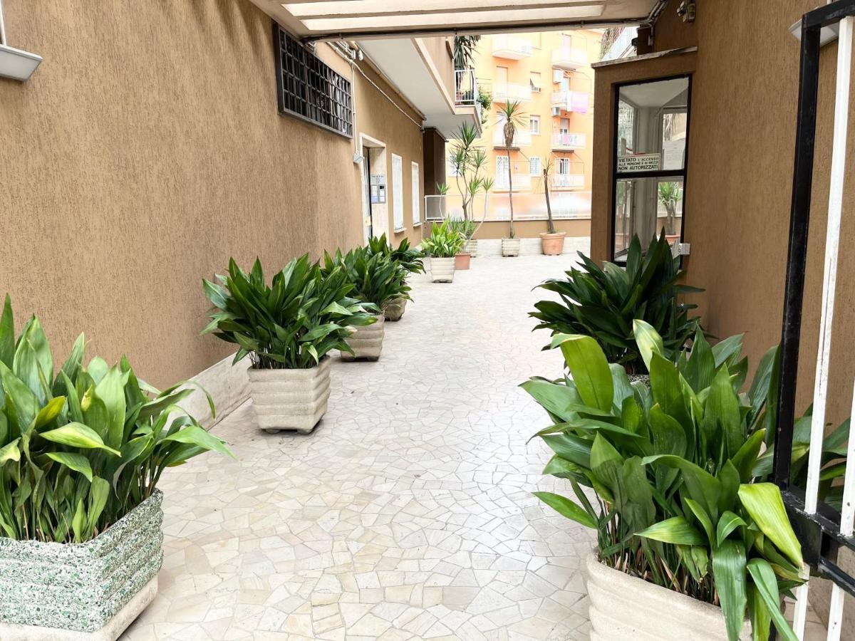 Paula Petra Vatican Apartments Rome Exterior photo